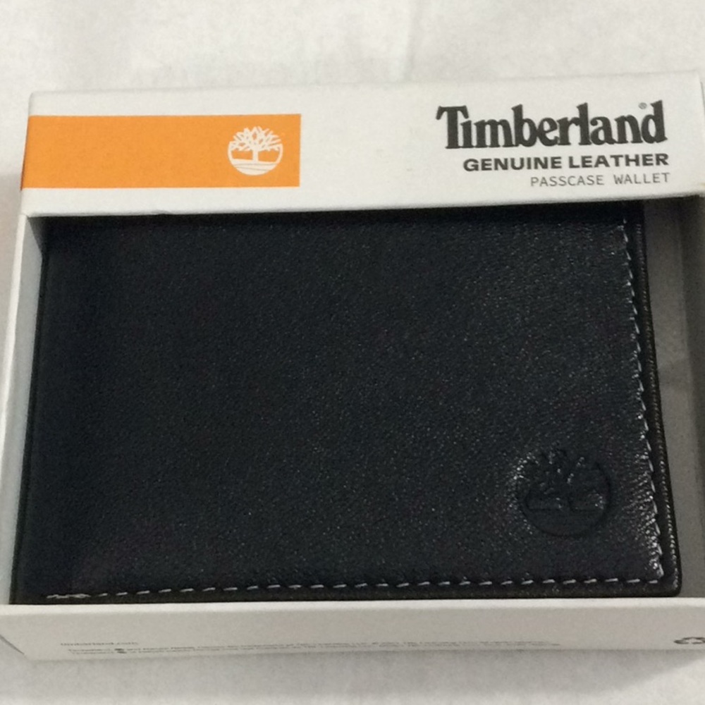 Timberland Passcase Leather Wallet